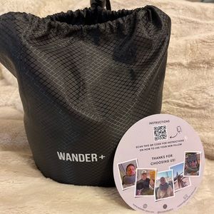 Wander headrest, travel